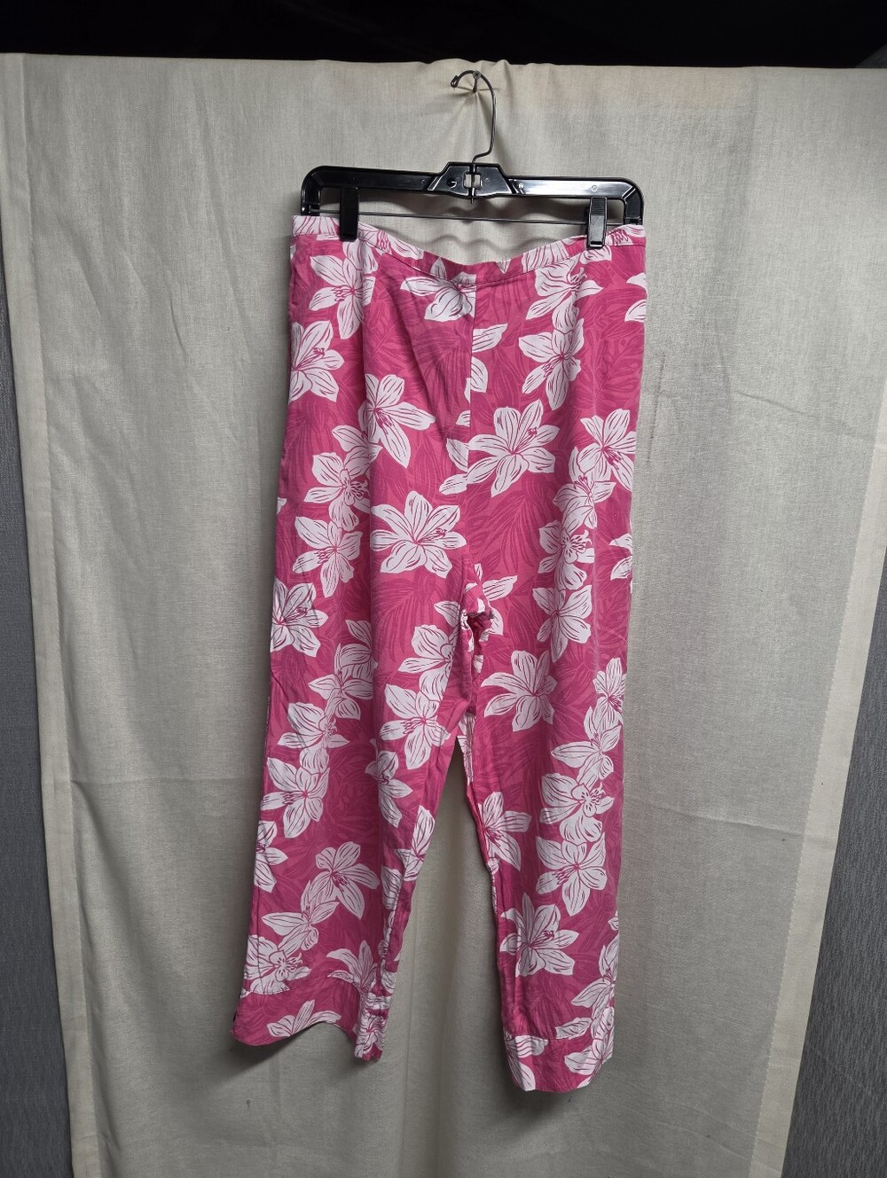 Sag Harbor Pink Floral Crop Pants